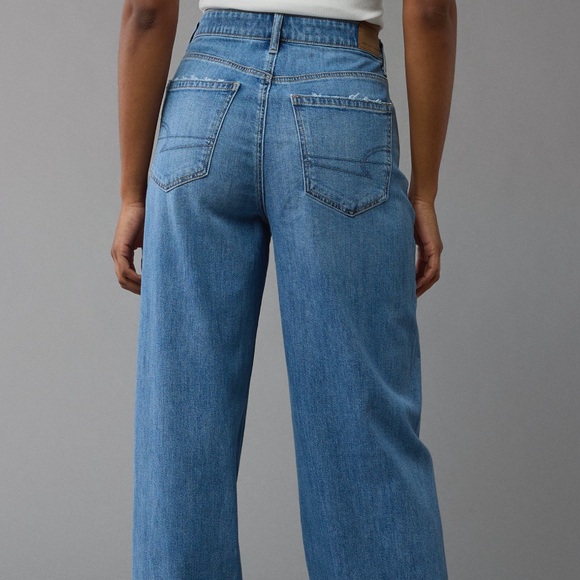 American Eagle Dreamy Drape Stretch Super High Waisted Baggy Wide Leg Jean - Picture 3 of 14